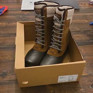 The North Face Brown and Gray Women's Boots